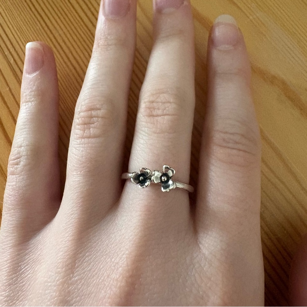 Sterling Silver Flower Stacking Ring - Picture 2 of 9